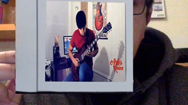 Como poner un video en realidad aumentada en android y pc